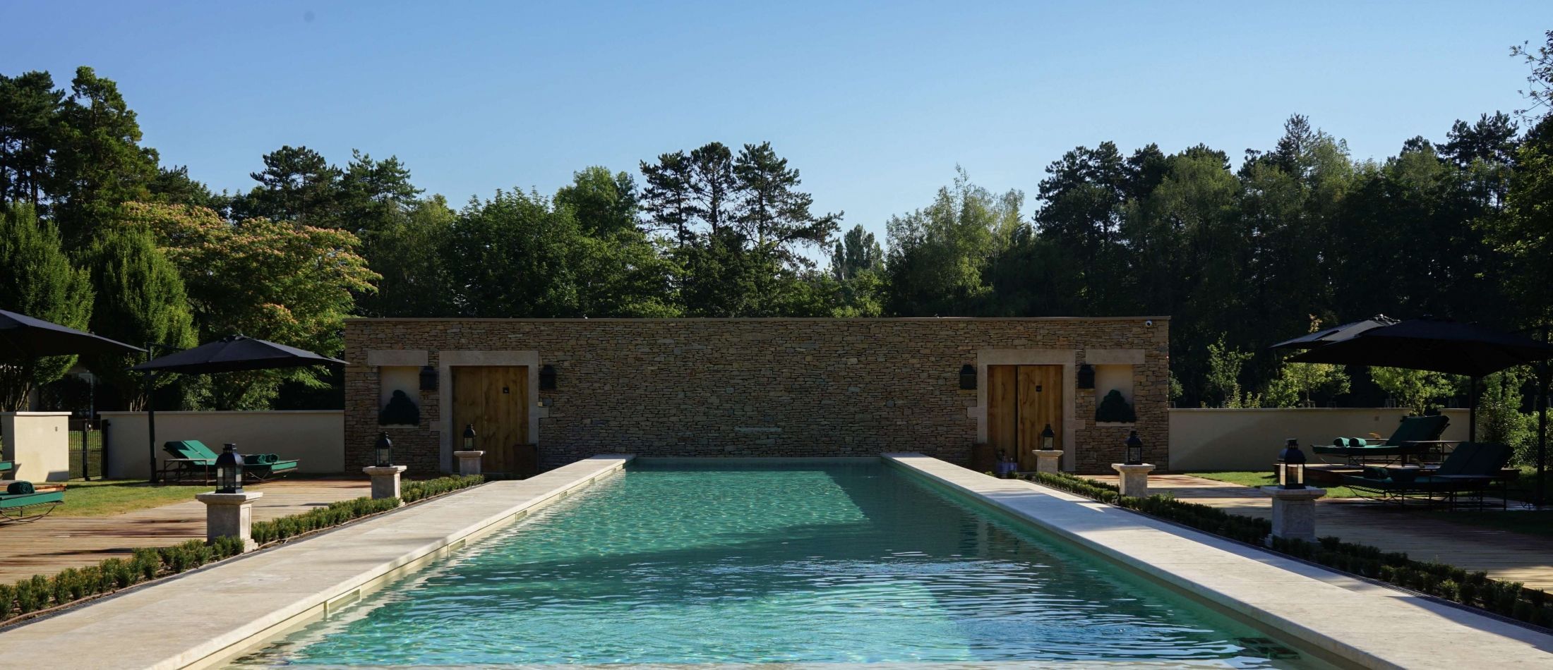 Hostellerie de Levernois | Pool Hotel near Beaune | Wellness